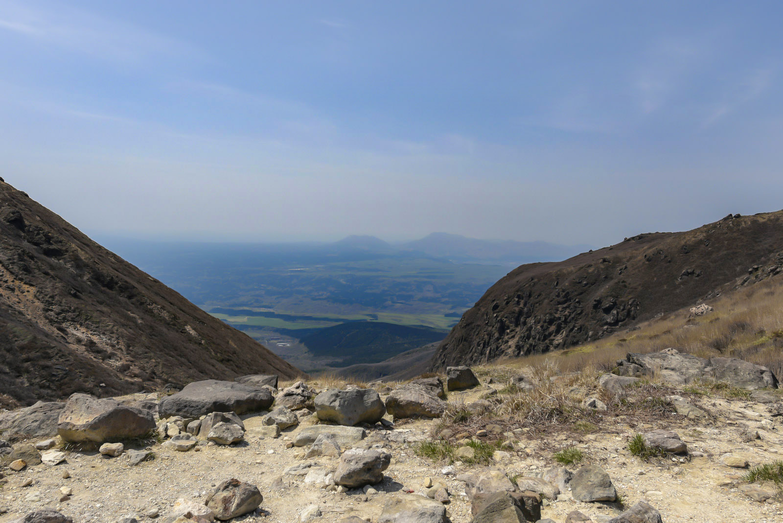 大地の鼓動を感じる！ダイナミック阿蘇山