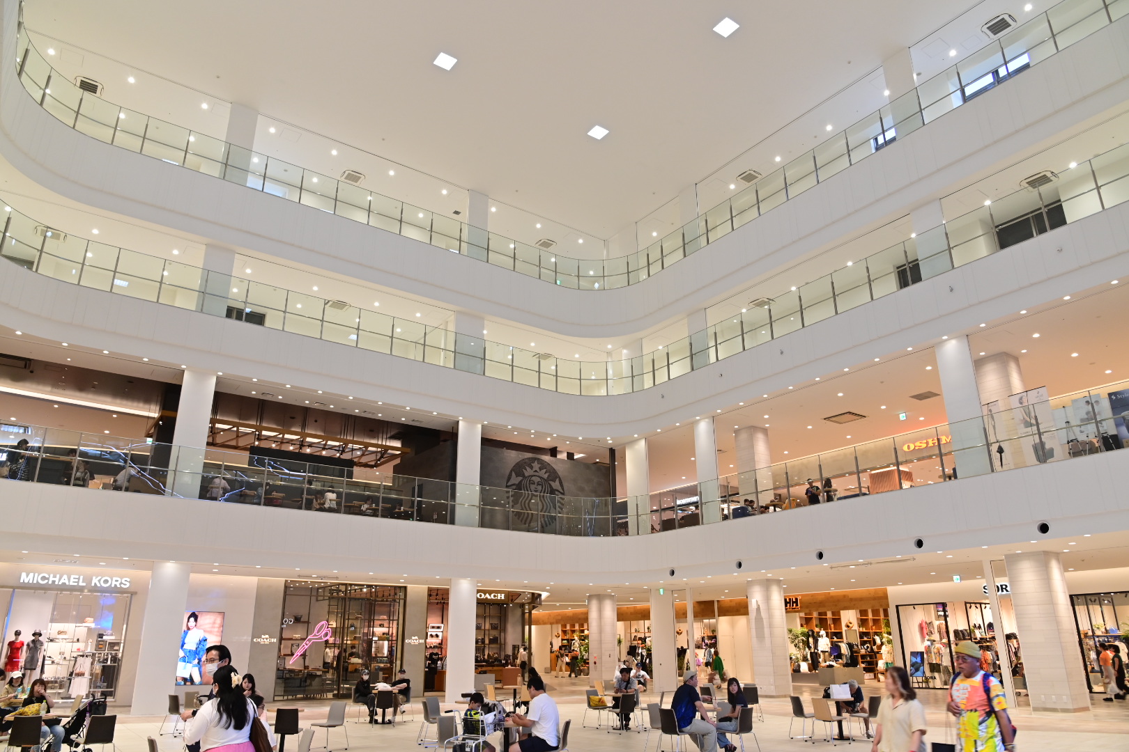 沖縄 南部 サンエーパルコシティ浦添西海岸