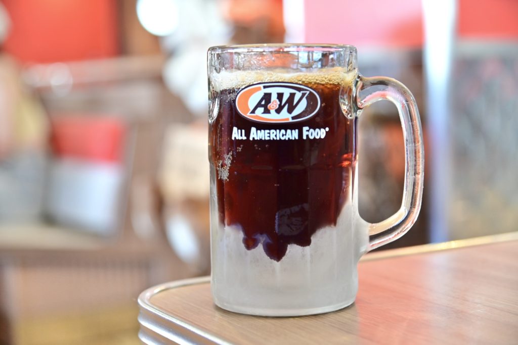 沖縄 南部 Ａ&Ｗ 牧港店　ルートビア