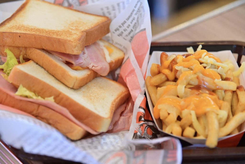 沖縄 南部 Ａ&Ｗ 牧港店　サンドイッチ