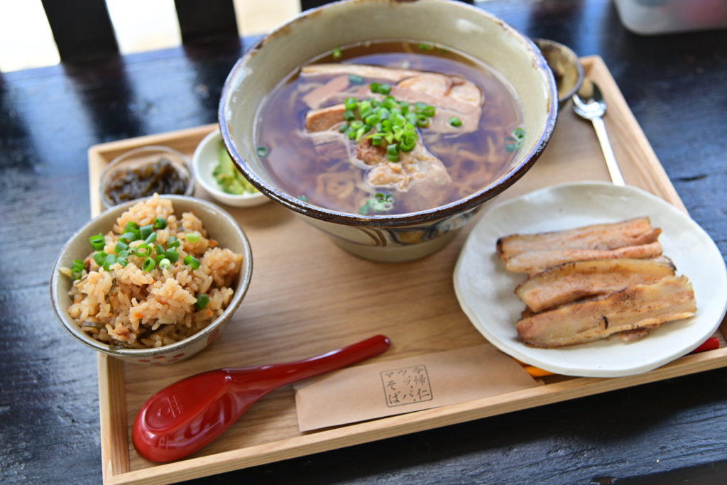 沖縄北部 今帰仁ウッパマそば