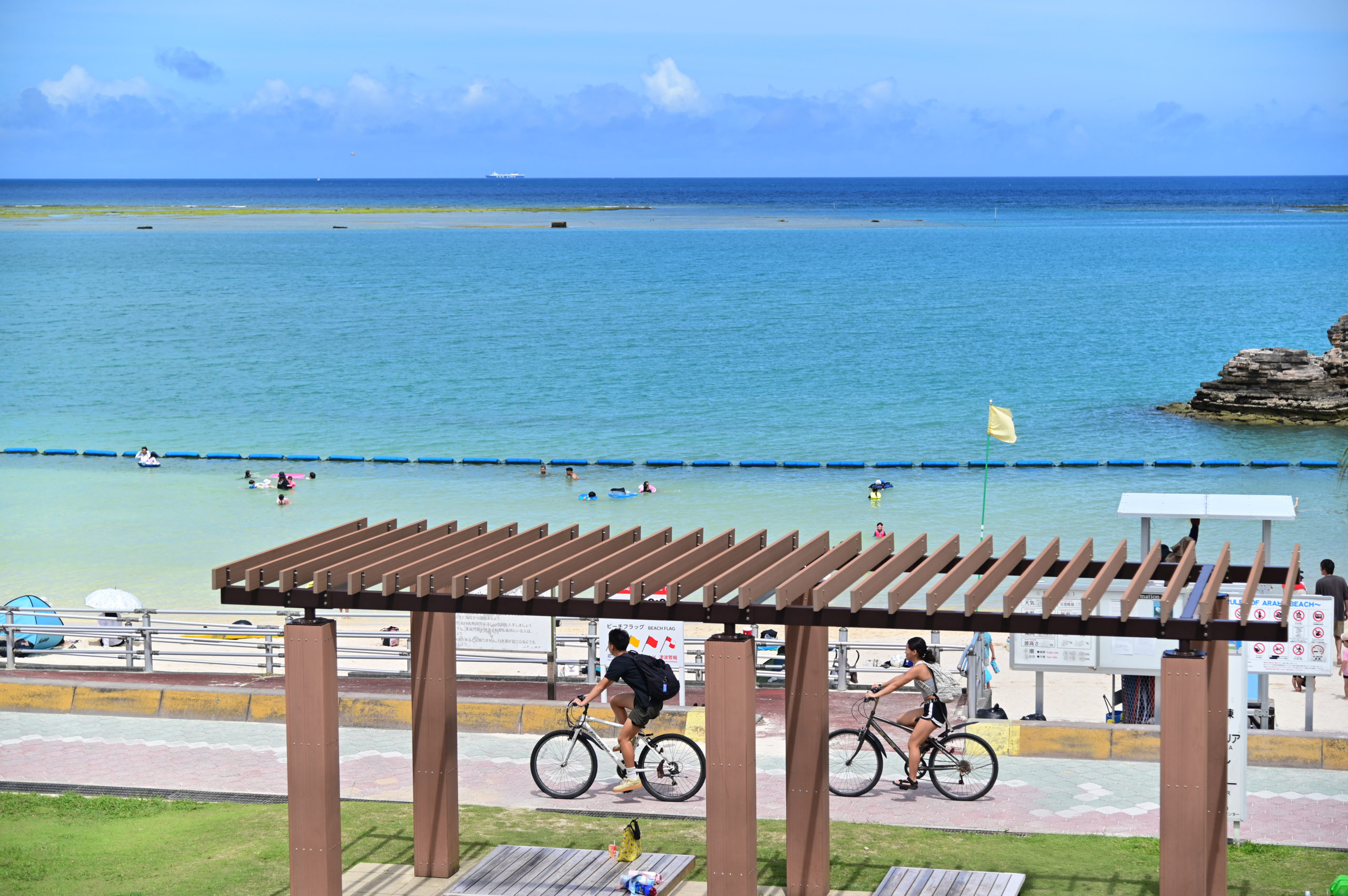 アラハビーチ Araha Beach 沖縄北谷