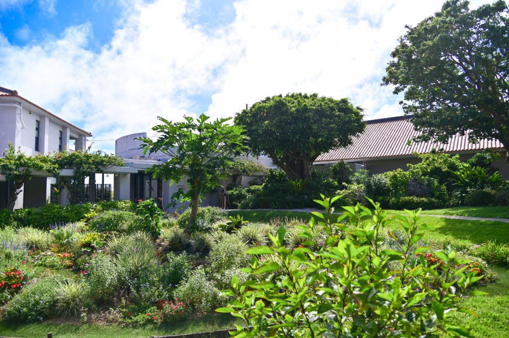 ひめゆりの塔 Himeyurino Tou 沖縄南部