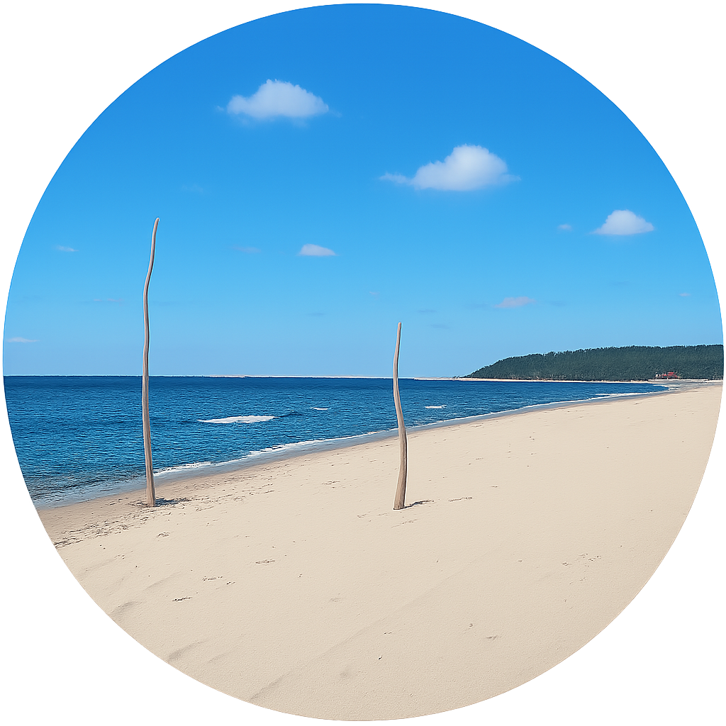 西浜海水浴場（遊佐町） Nishihama Beach (Yuza Town)山形県