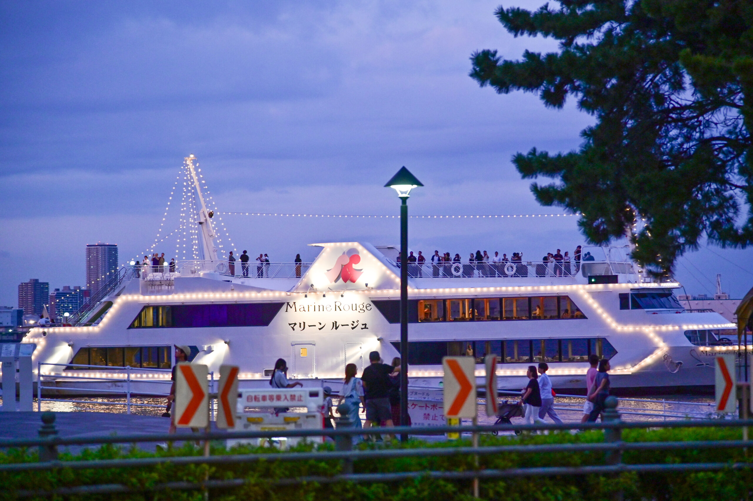 マリーンルージュ Marine Rouge 神奈川県横浜市