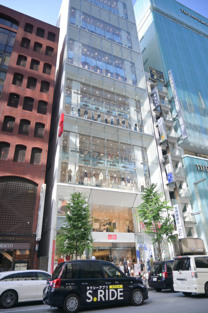 ユニクロ銀座 Uniqlo Ginza