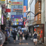 横浜駅西口五番街 Yokohama Station West Exit 5th Avenue