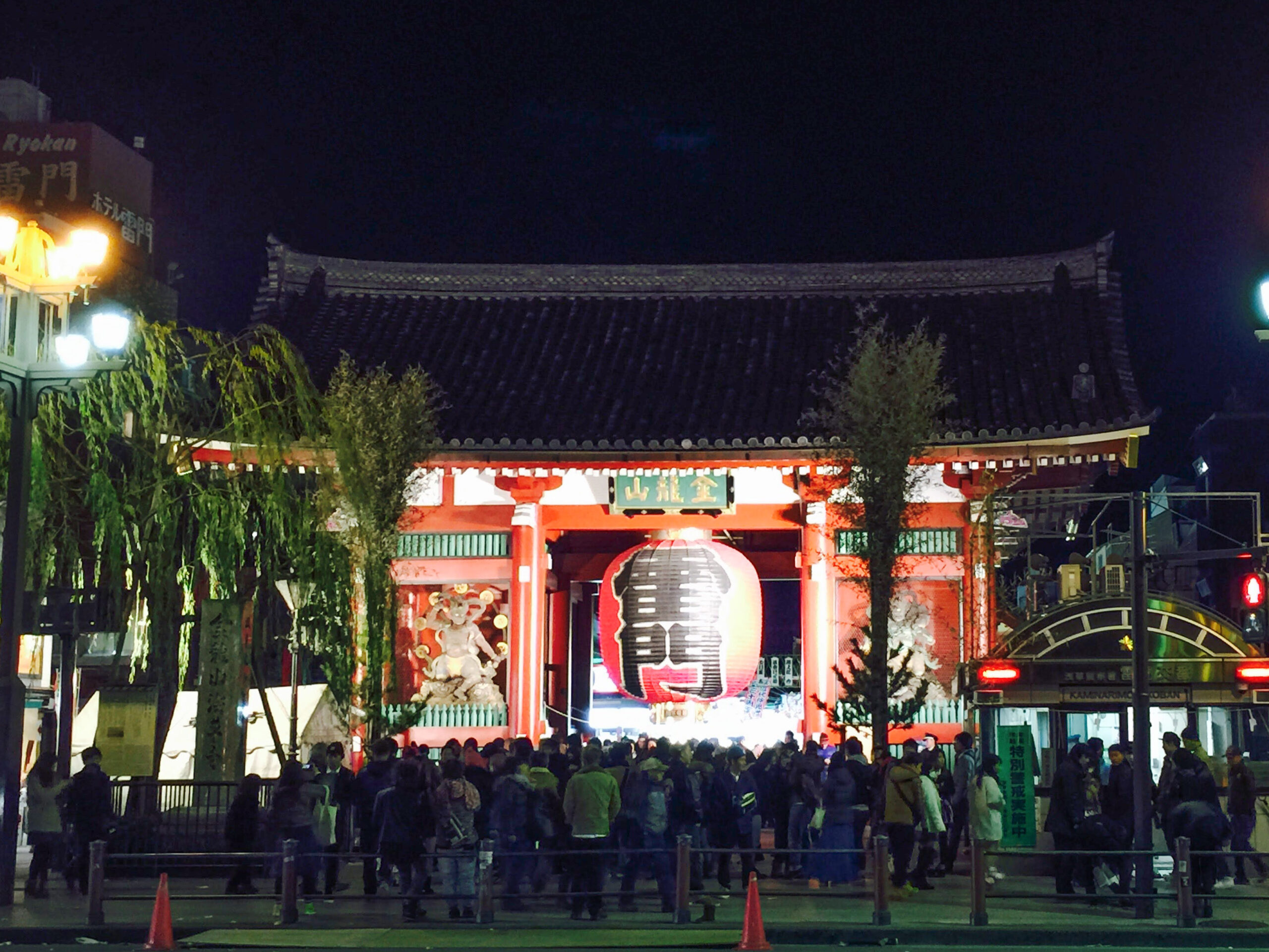 雷門のお正月 New Year's at Kaminarimon