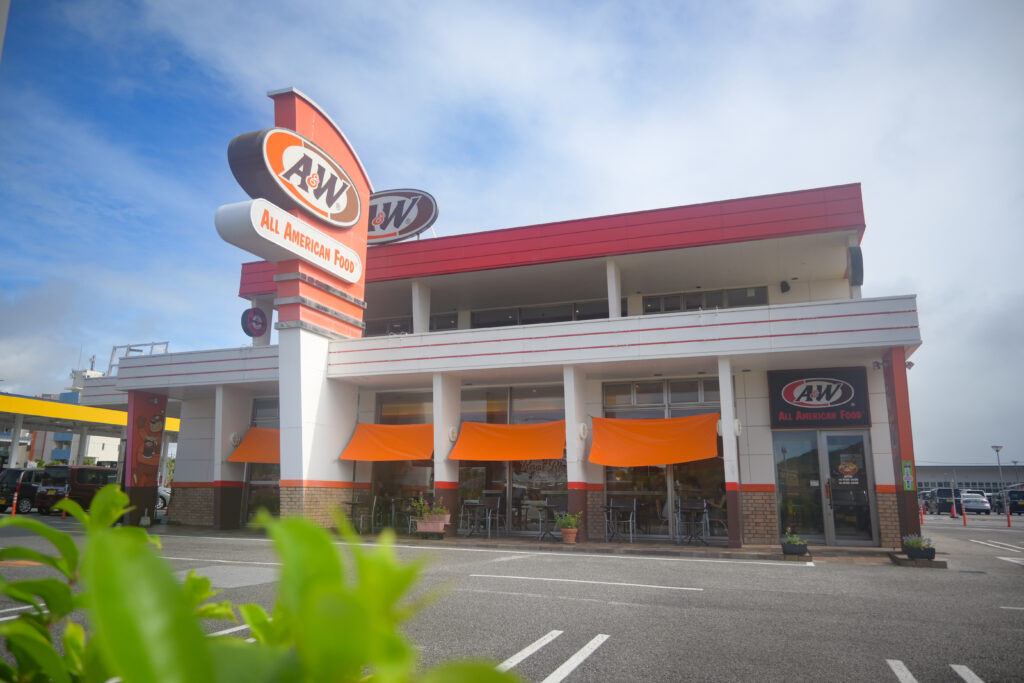 A&W マリンタウンあがり浜店 A&W Marine Town Agarihama Store